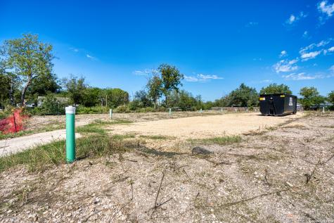 1349 Essex San Antonio TX 78210