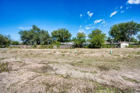 1349 Essex San Antonio TX 78210