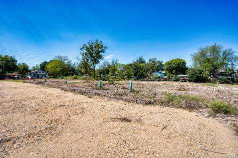 1349 Essex San Antonio TX 78210