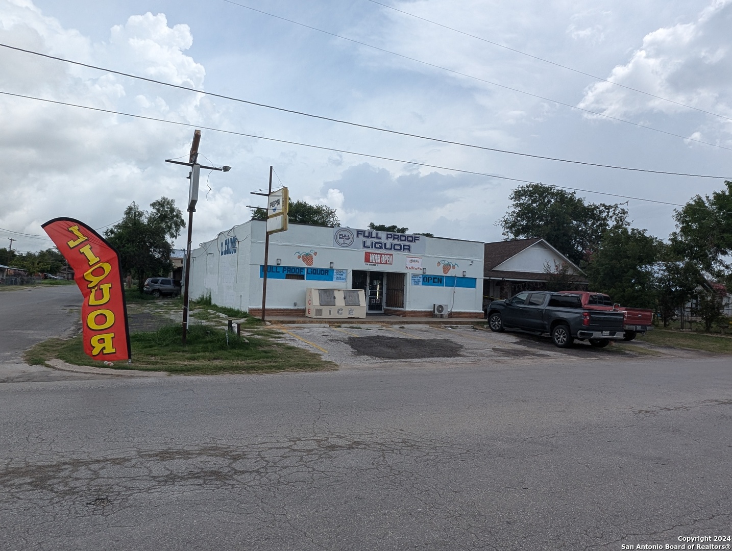 100 Avenue H Poteet TX 78065