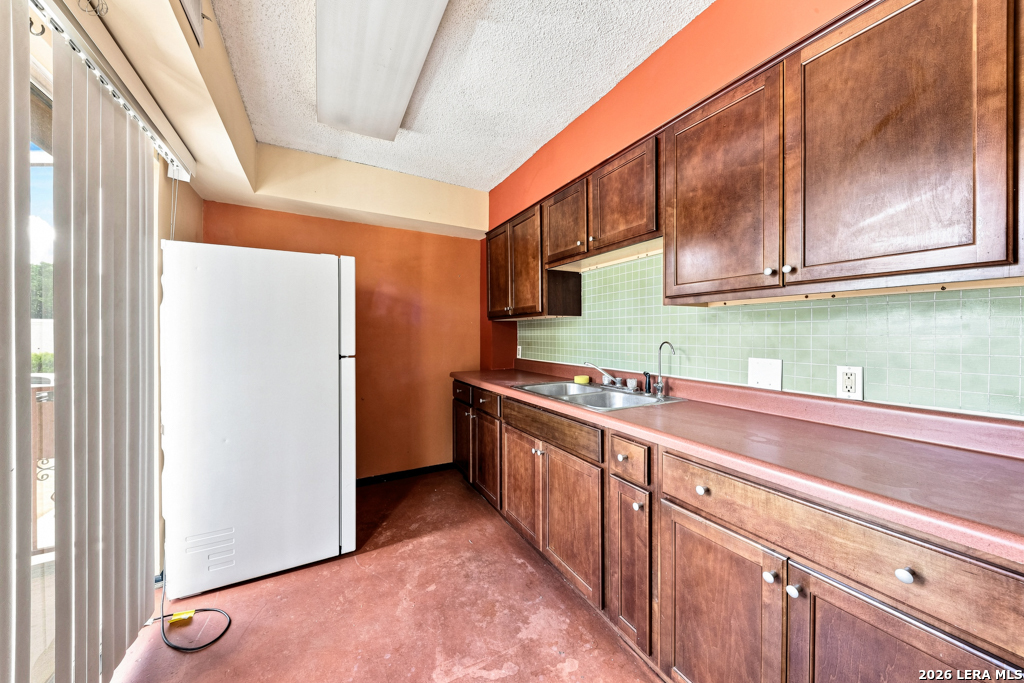 1131 Babcock Road San Antonio TX 78201