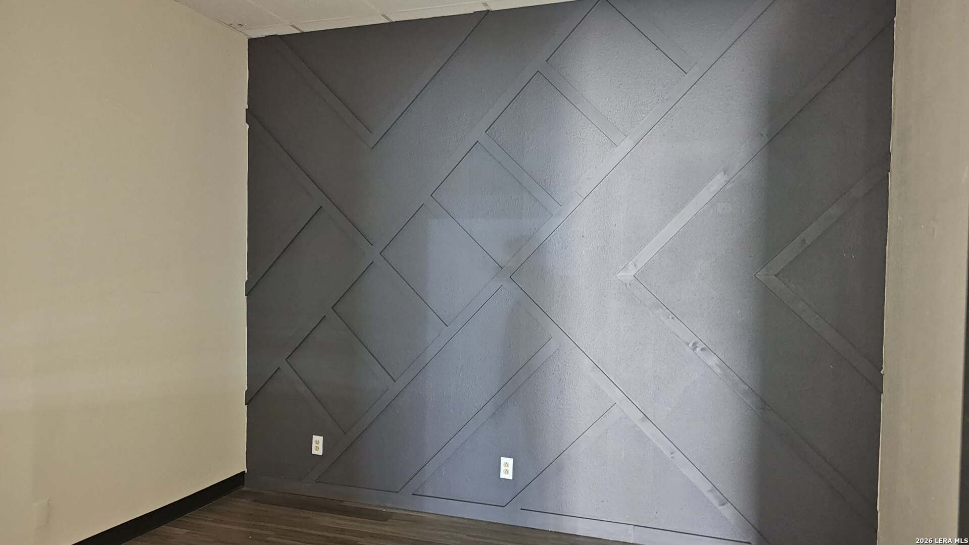 5437 Blanco San Antonio TX 78216