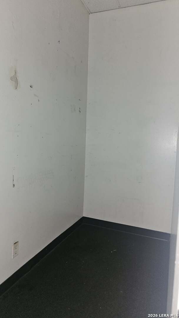 5437 Blanco San Antonio TX 78216