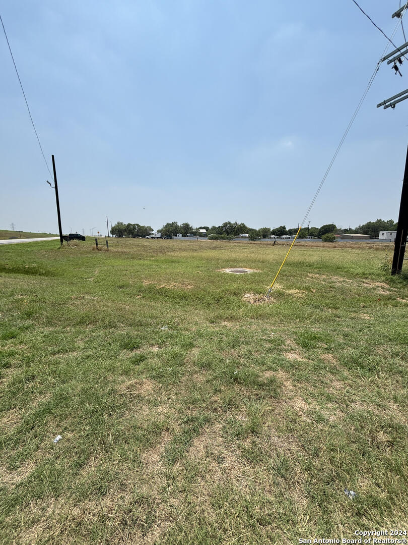 8075 S Loop 1604 E Elmendorf TX 78112