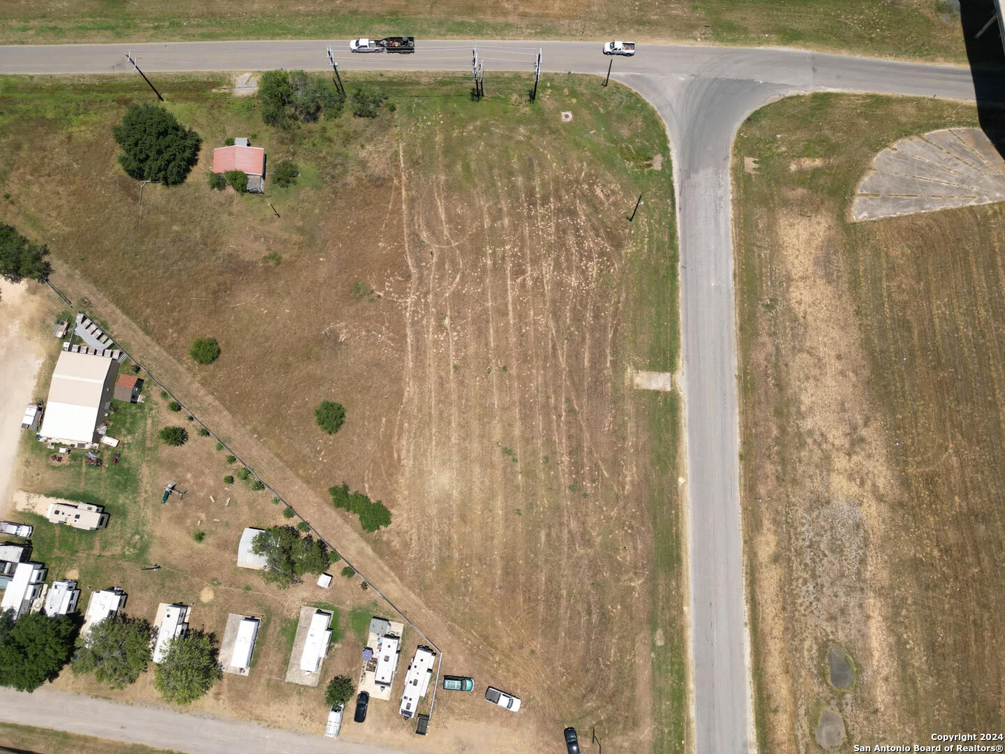 8075 S Loop 1604 E Elmendorf TX 78112