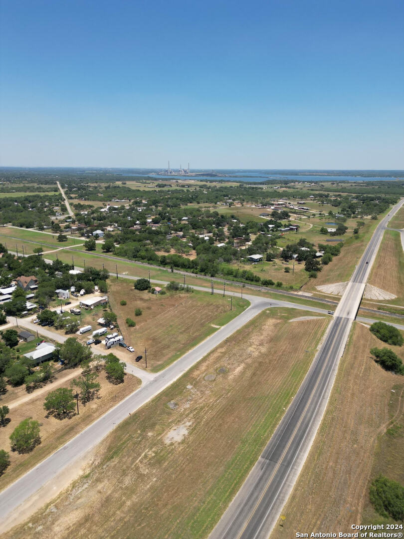 8075 S Loop 1604 E Elmendorf TX 78112