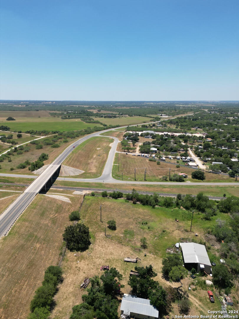8075 S Loop 1604 E Elmendorf TX 78112