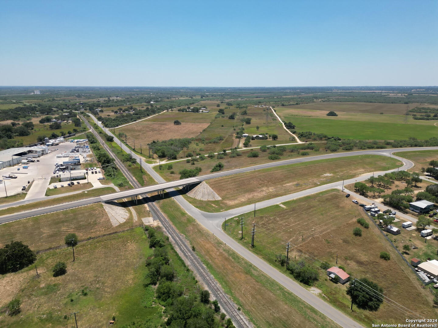 8075 S Loop 1604 E Elmendorf TX 78112