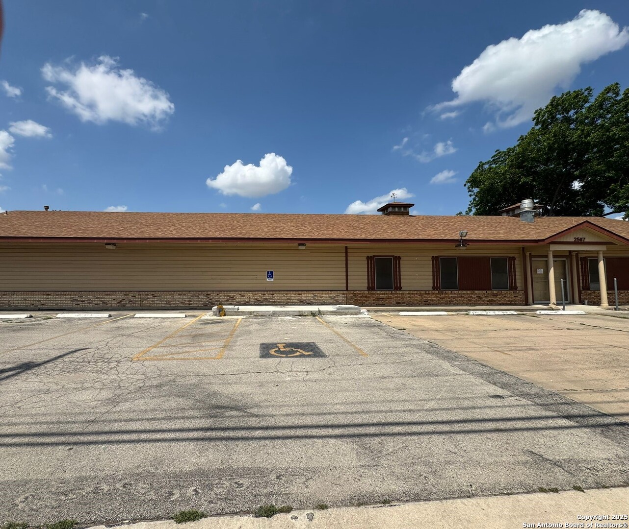 2567 Goliad Road San Antonio TX 78221