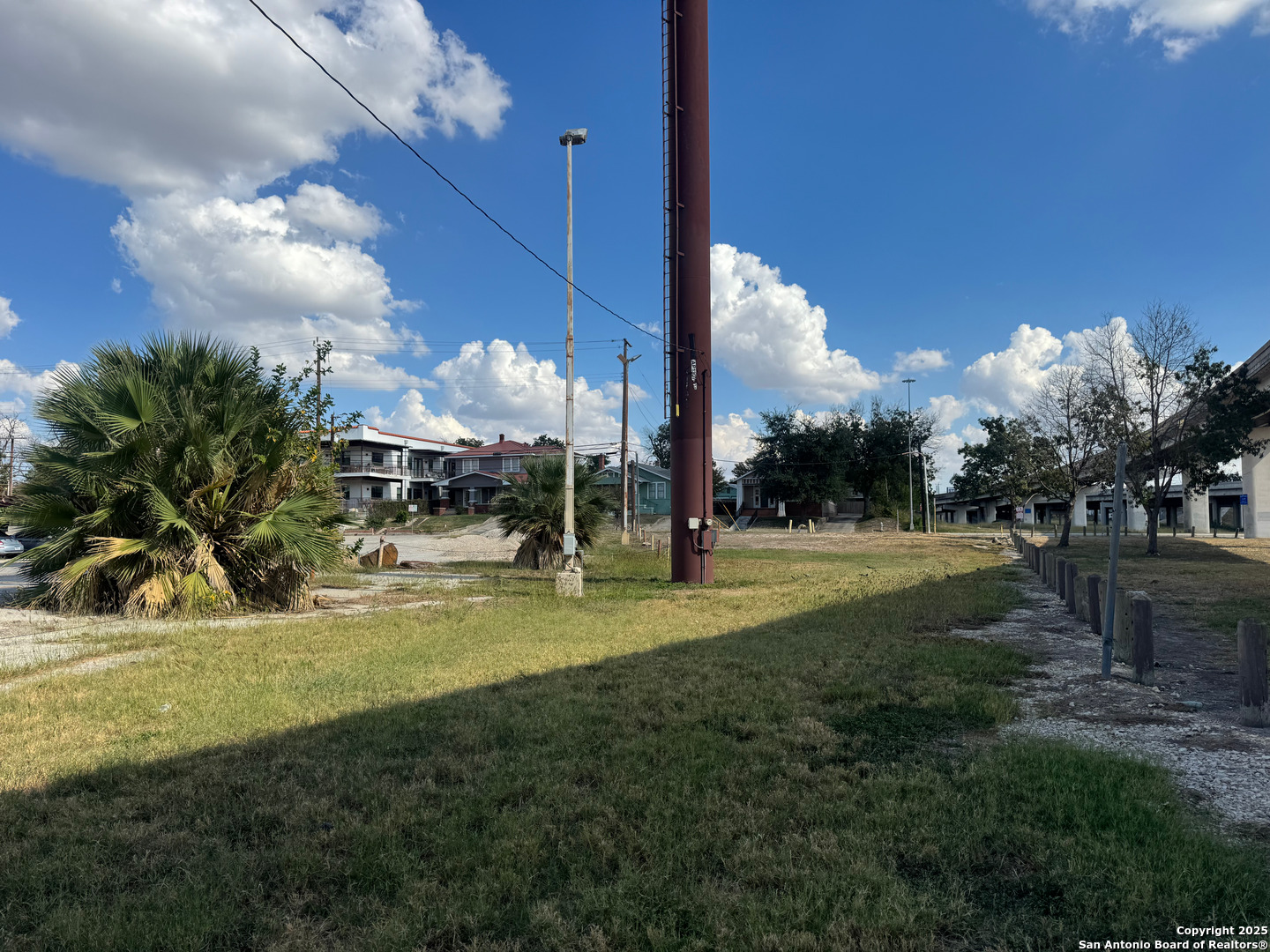 1418 Broadway San Antonio TX 78215