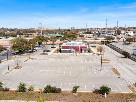 4545 Centerview San Antonio TX 78228