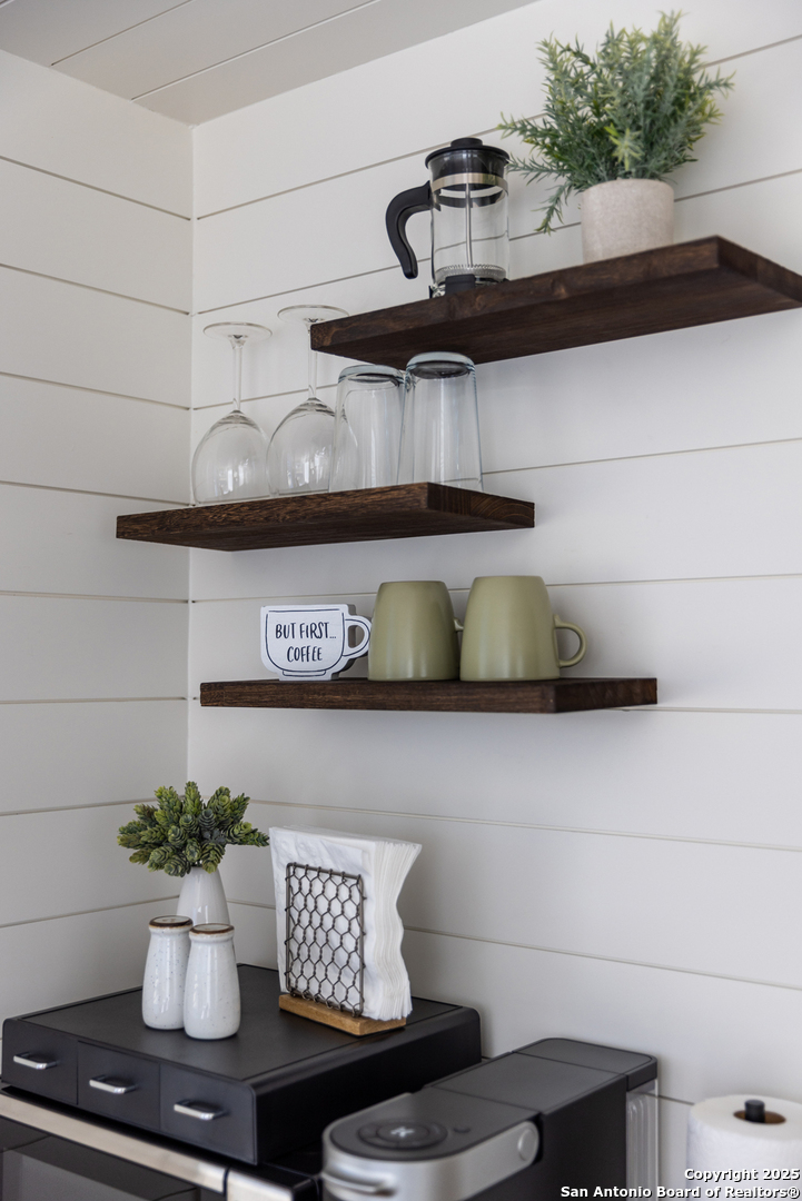 1304 Hollmig Fredericksburg TX 78624