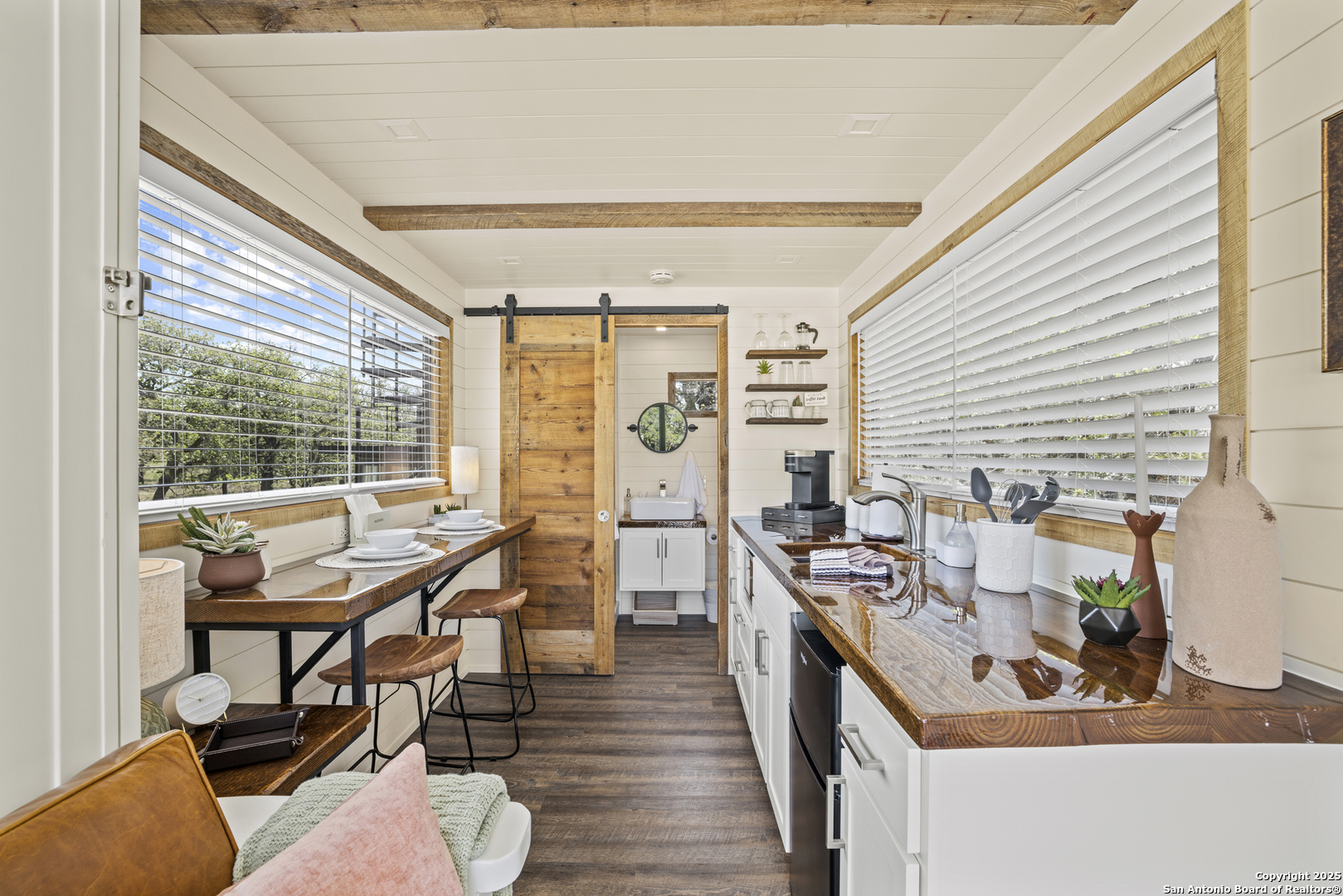 1304 Hollmig Fredericksburg TX 78624