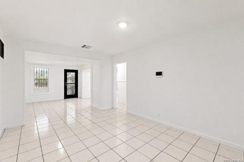 4166 Culebra San Antonio TX 78228