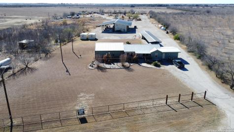 1536 Fm 2676 Hondo TX 78861