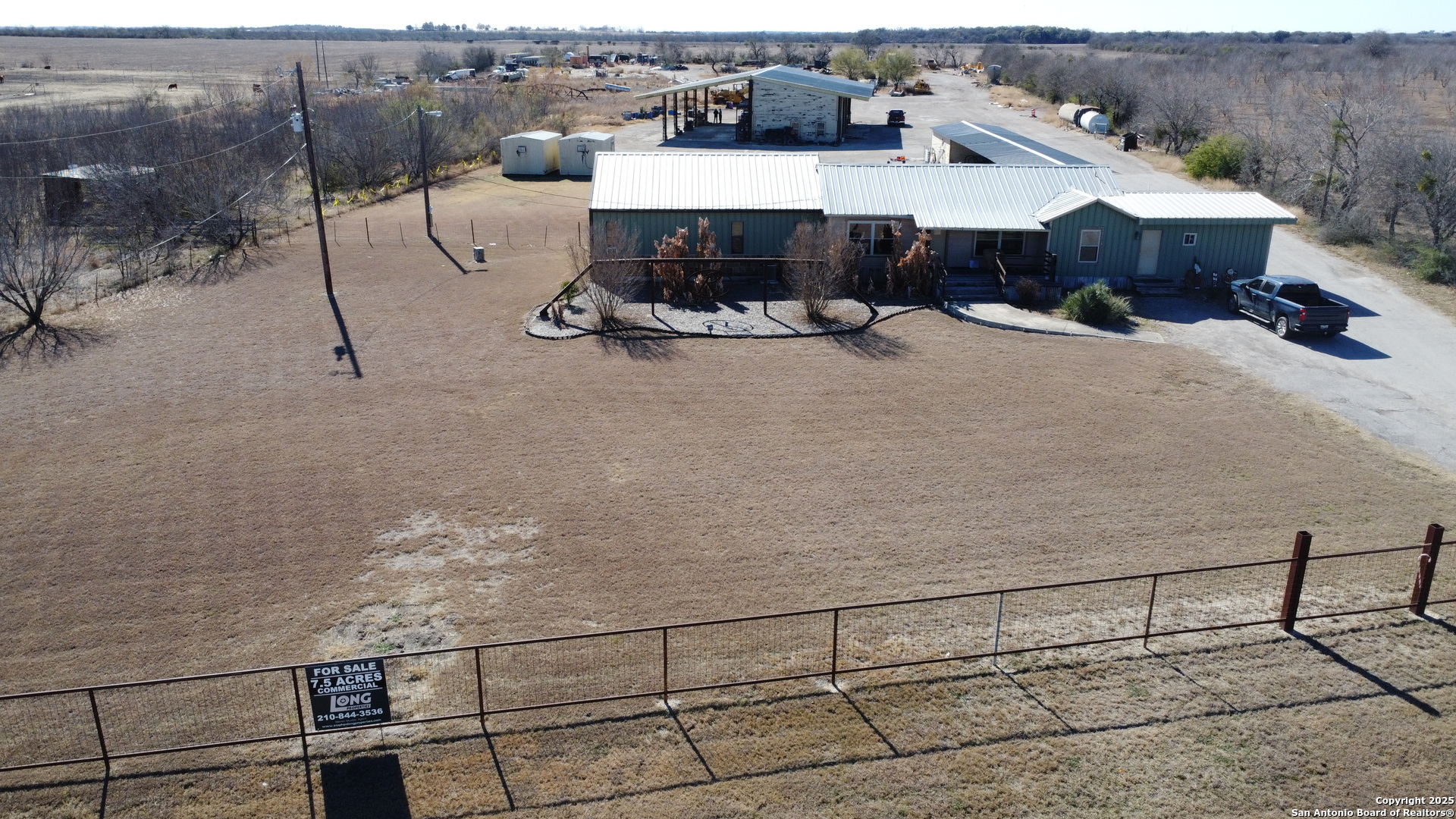 1536 Fm 2676 Hondo TX 78861