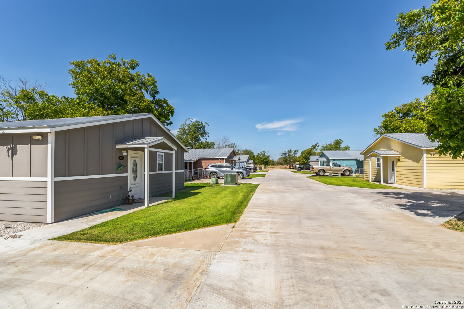 3590 County Road 4713 Lacoste TX 78039