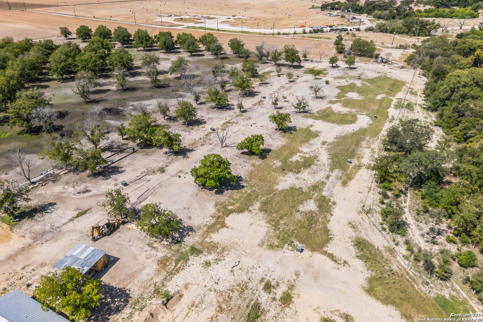 3590 County Road 4713 Lacoste TX 78039