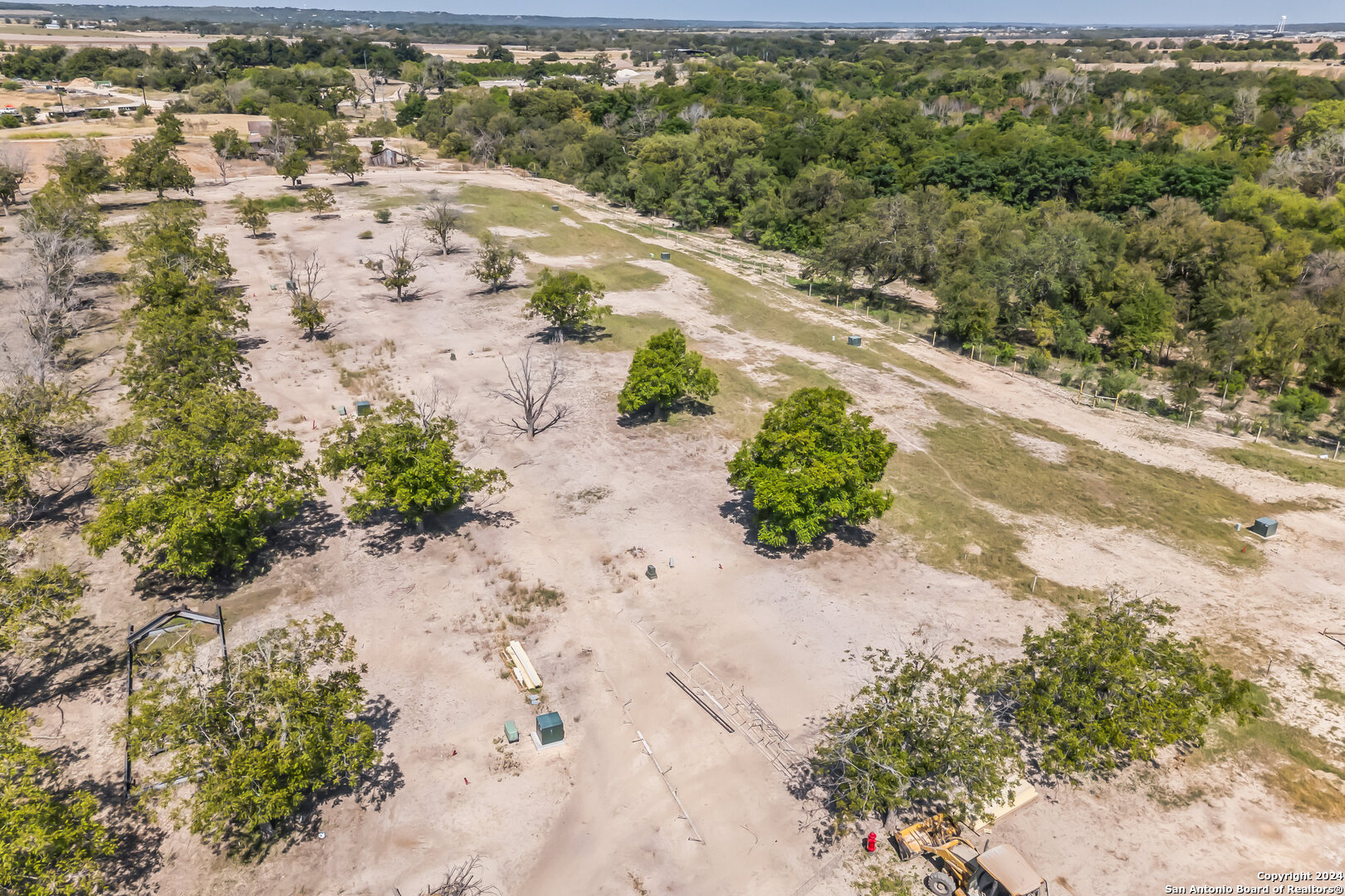 3590 County Road 4713 Lacoste TX 78039