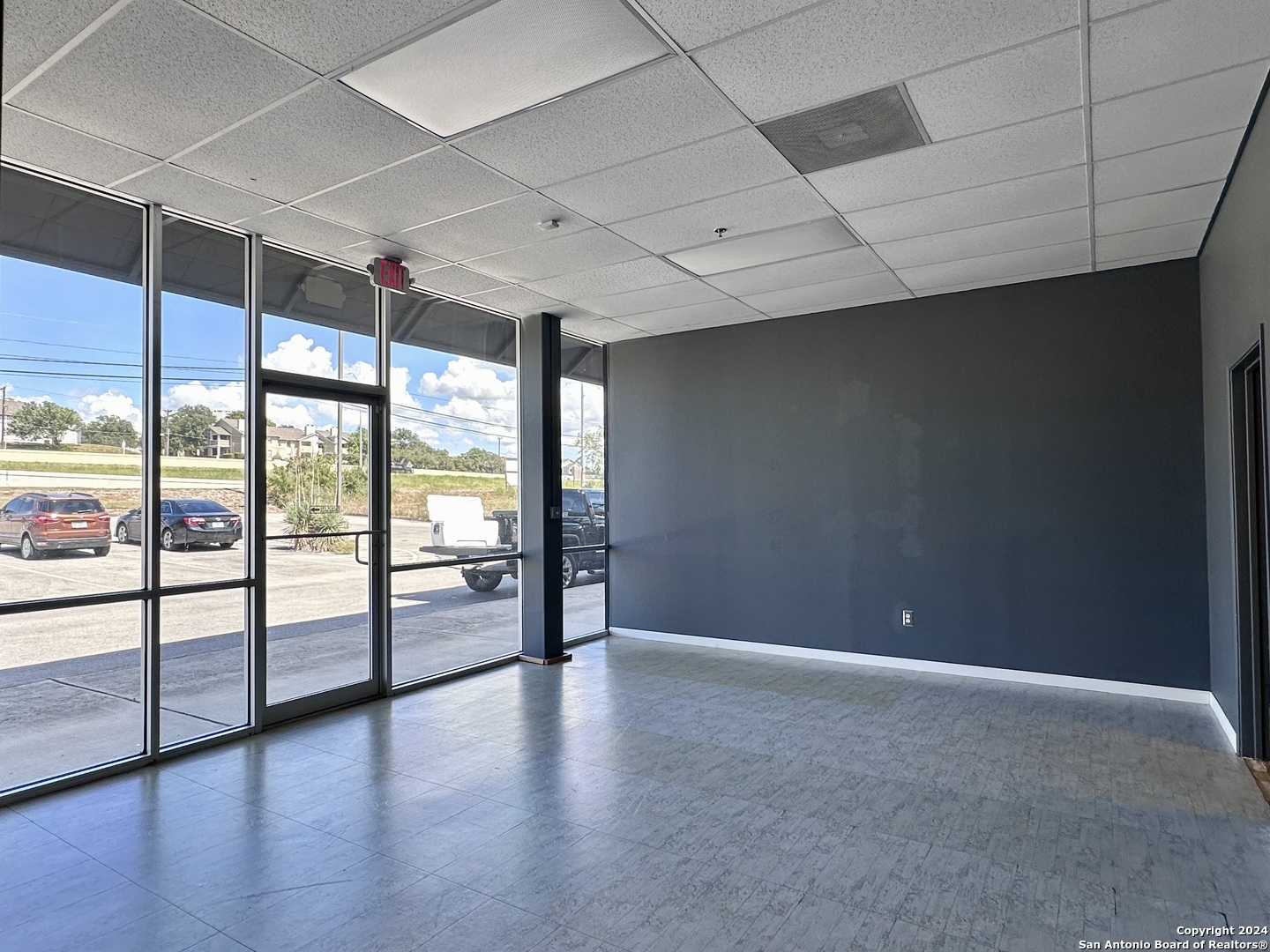 8142 Shin Oak Live Oak TX 78233