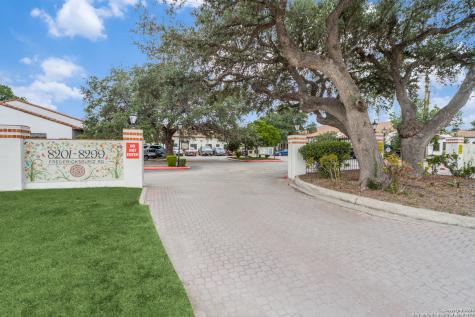 8227 Fredericksburg Road San Antonio TX 78229