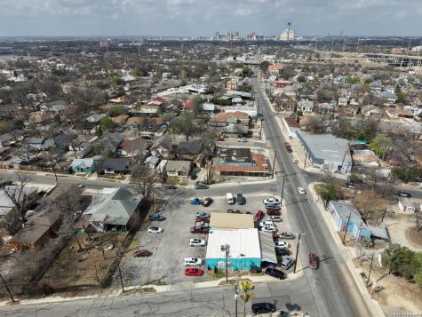 3415 S Presa San Antonio TX 78210