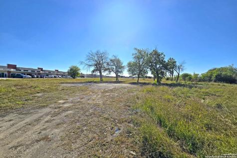 2050 N Interstate 35 New Braunfels TX 78130