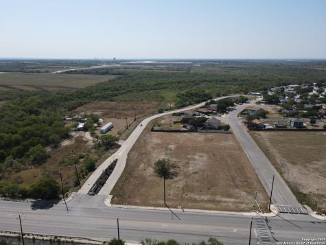 518 Saints Haven San Antonio TX 78220