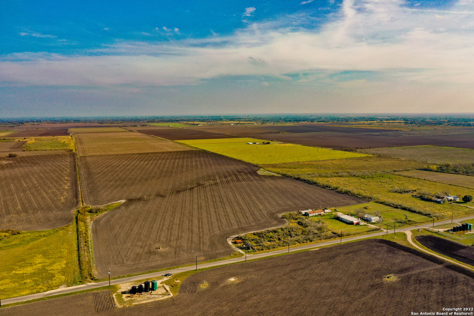 0 5714 County Road Natalia TX 78059