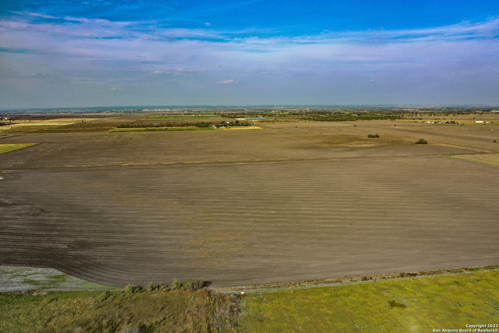 0 5714 County Road Natalia TX 78059