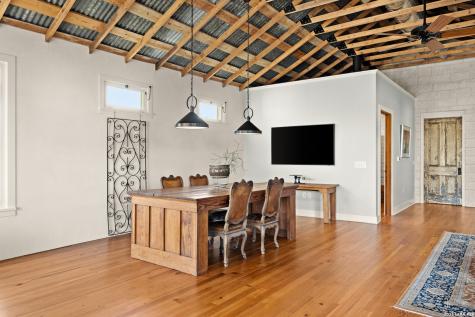 416 Highway 27 Comfort TX 78013