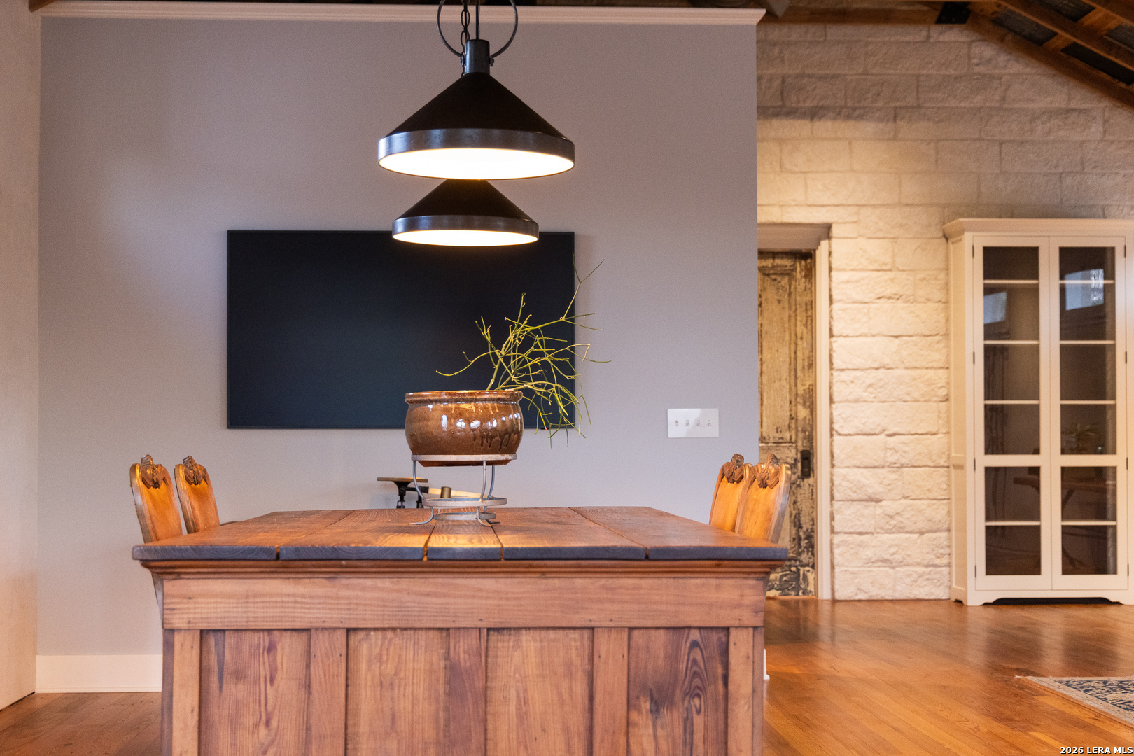 416 Highway 27 Comfort TX 78013