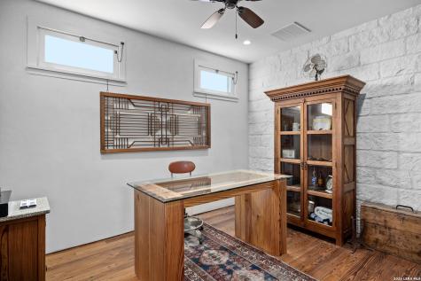 416 Highway 27 Comfort TX 78013