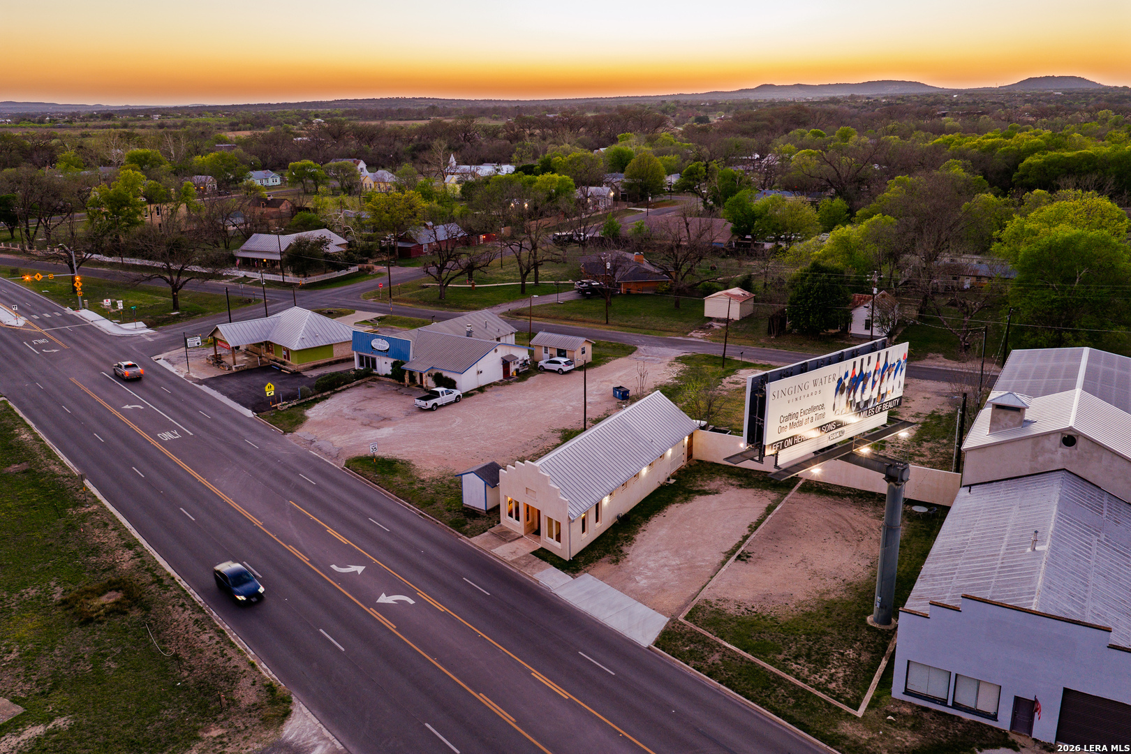 416 Highway 27 Comfort TX 78013