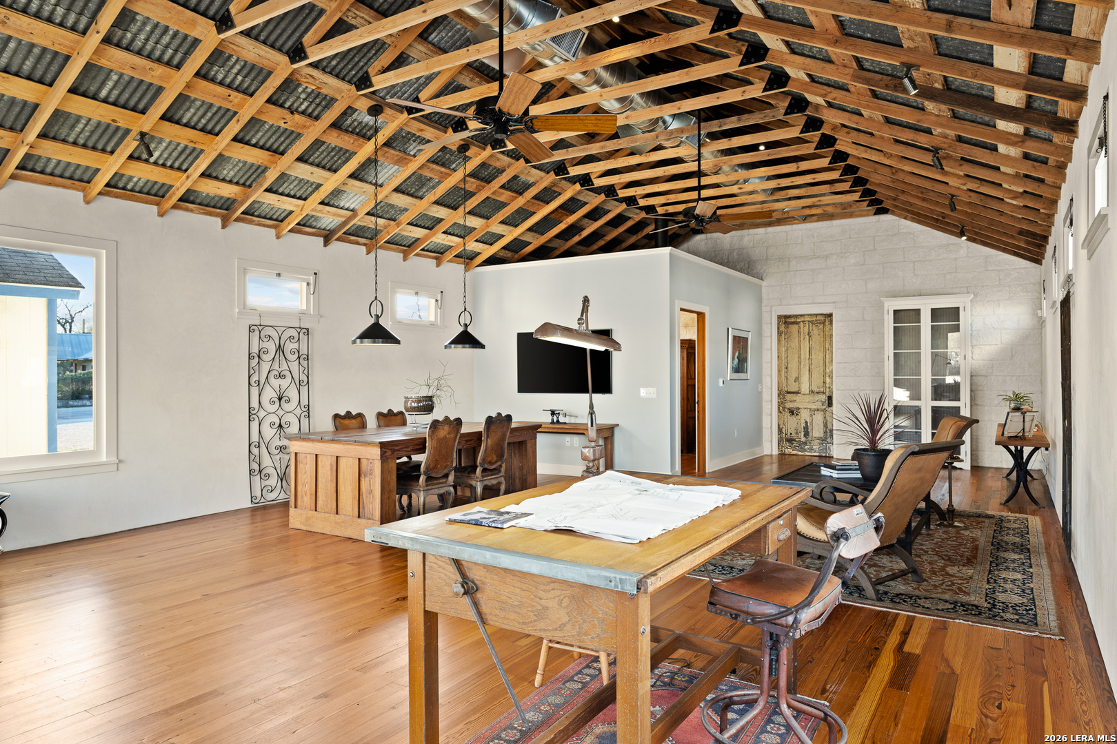 416 Highway 27 Comfort TX 78013