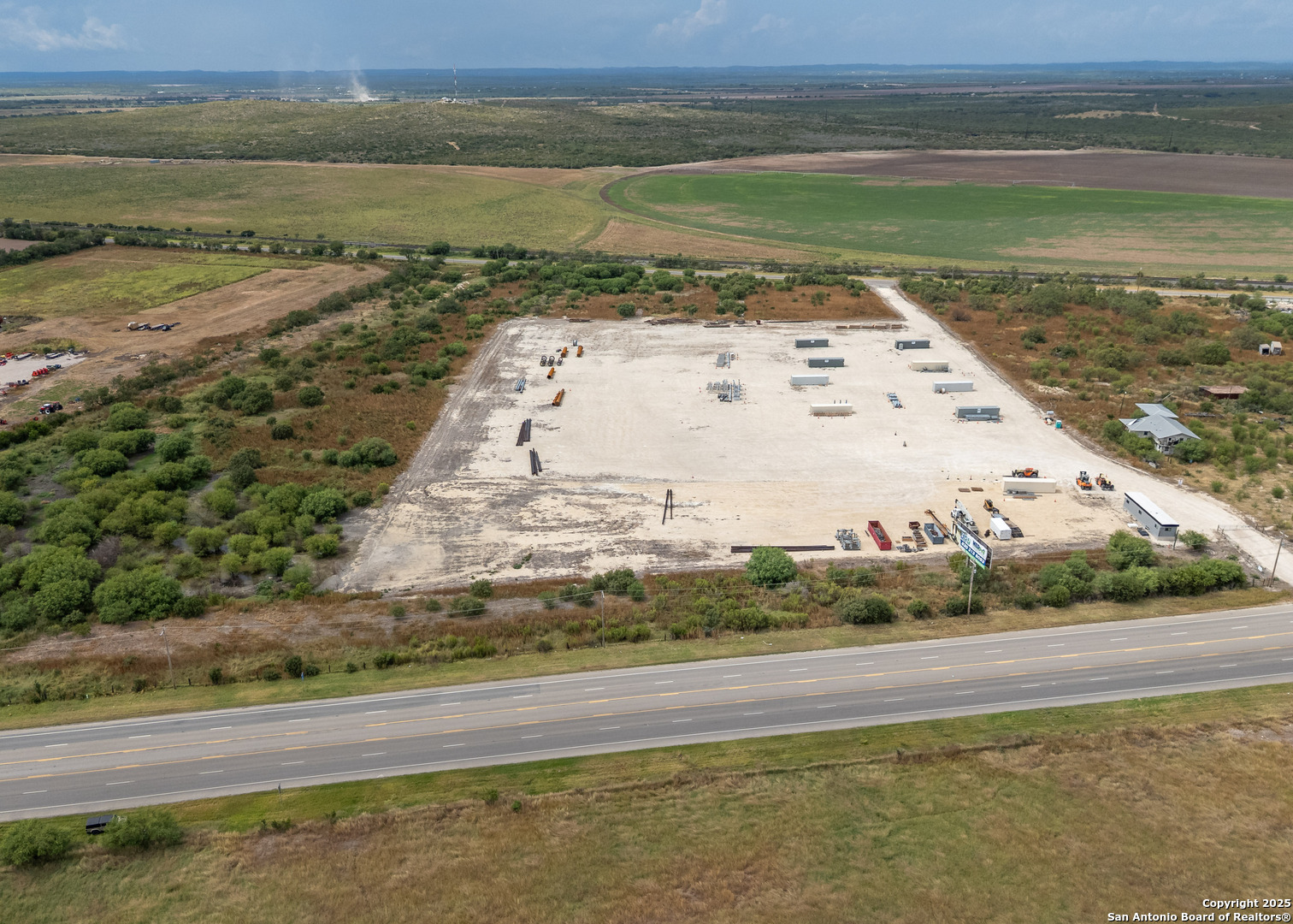 32.89 Acres Us Highway 90 Uvalde TX 78801