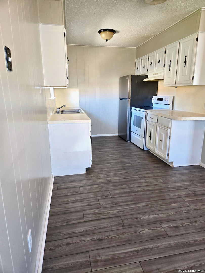 1400 N Saint Marys Street Beeville TX 78102