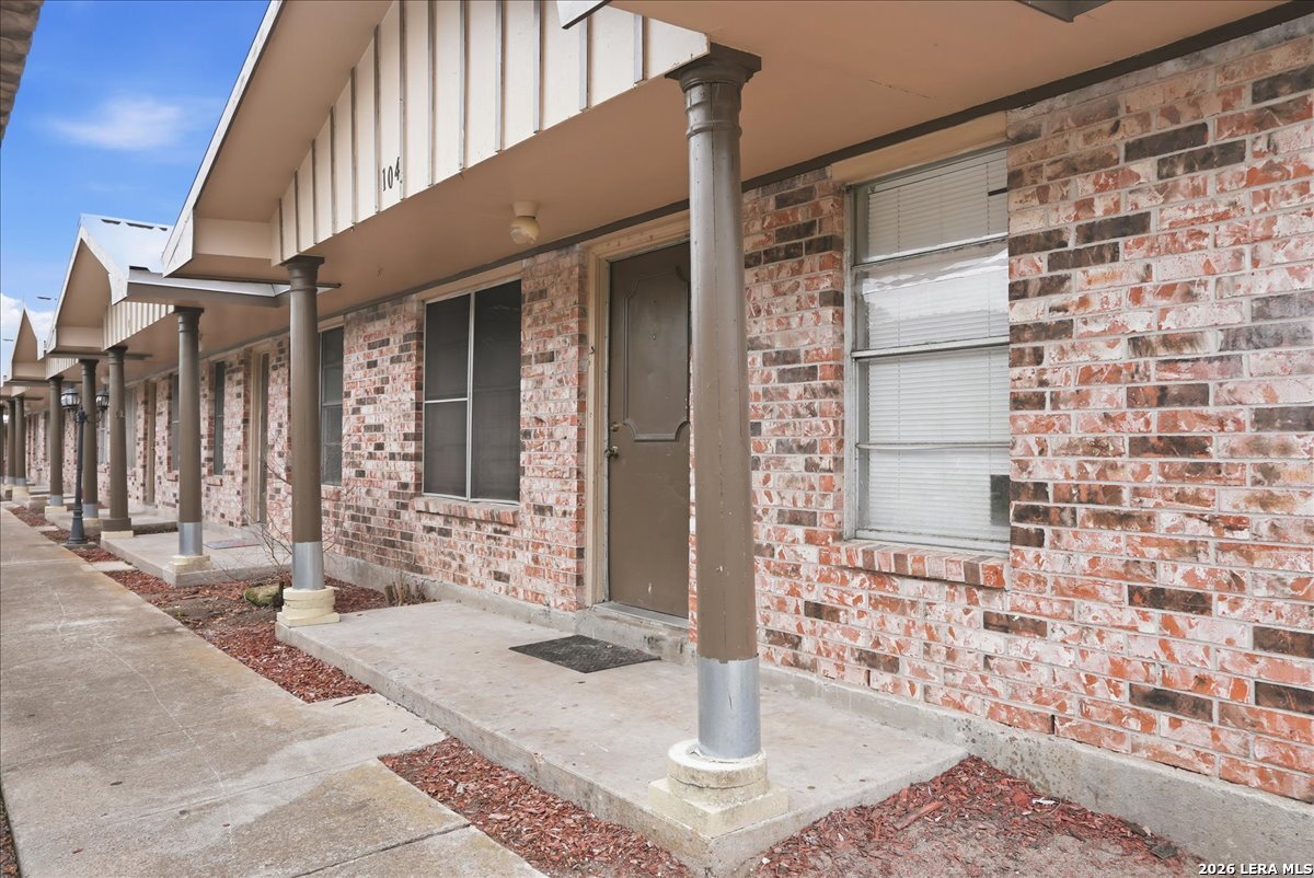 1400 N Saint Marys Street Beeville TX 78102
