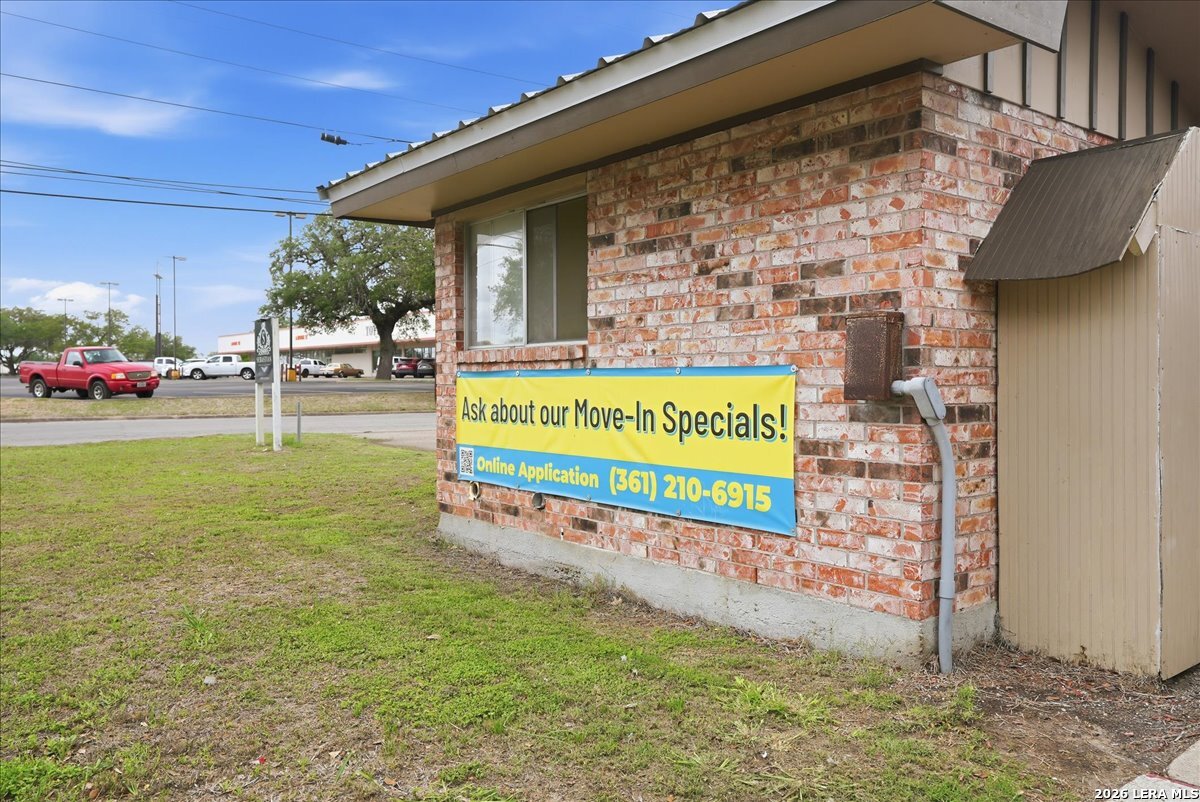 1400 N Saint Marys Street Beeville TX 78102