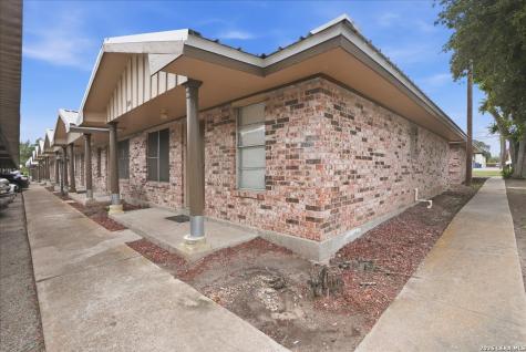 1400 N Saint Marys Street Beeville TX 78102