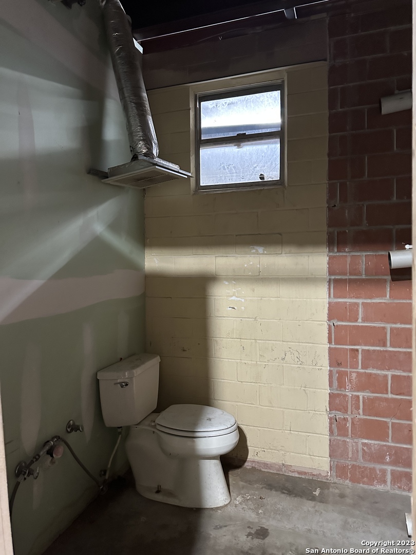 110 Ward Avenue San Antonio TX 78223