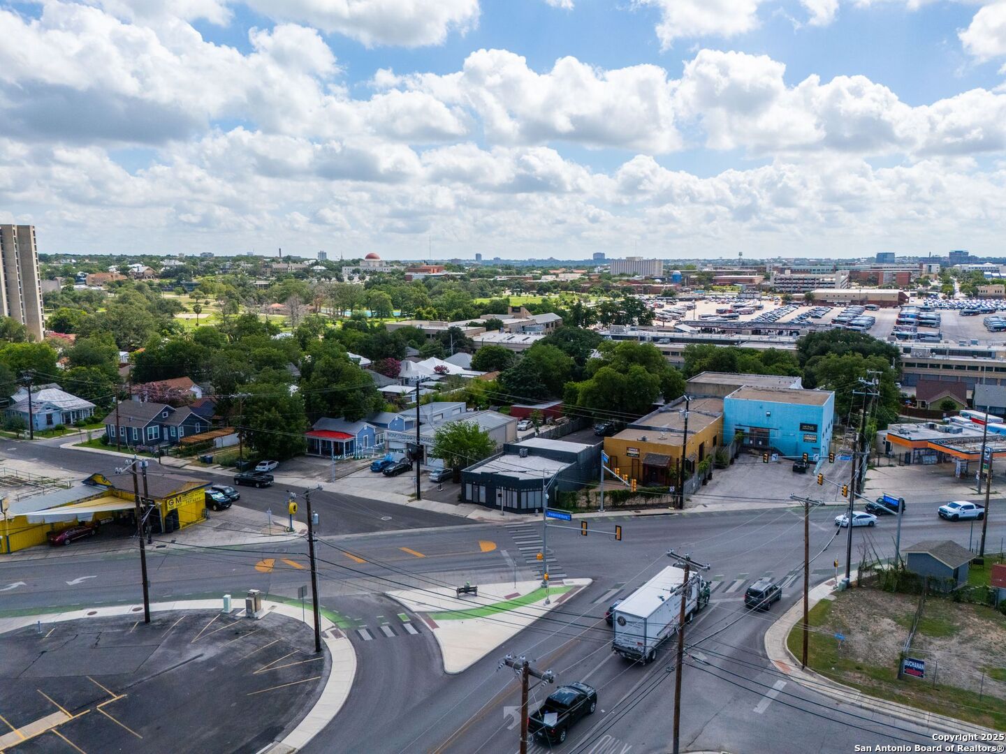 154 Fredericksburg San Antonio TX 78201