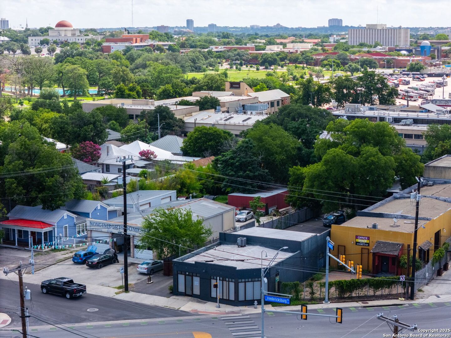 154 Fredericksburg San Antonio TX 78201