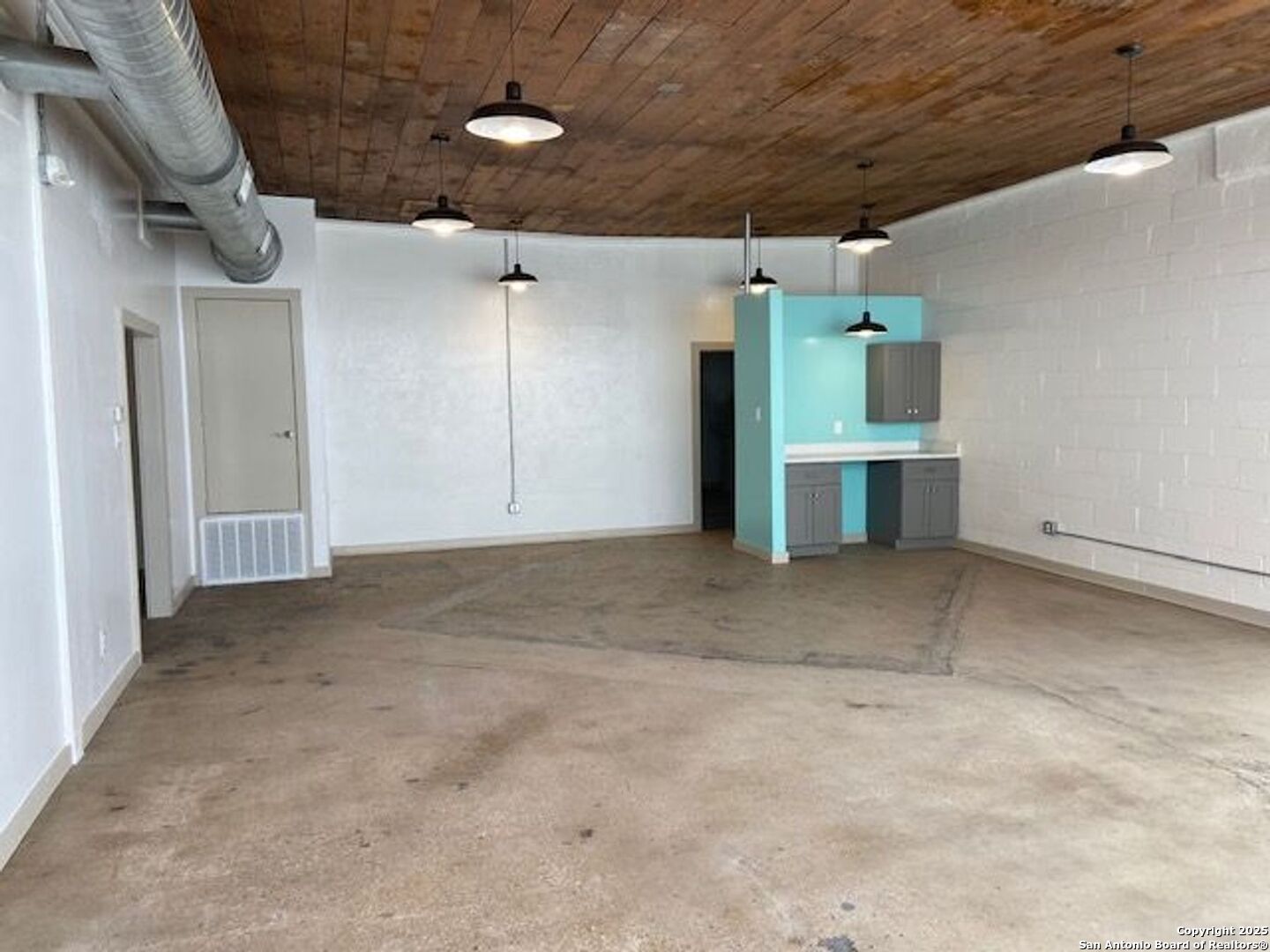 154 Fredericksburg San Antonio TX 78201