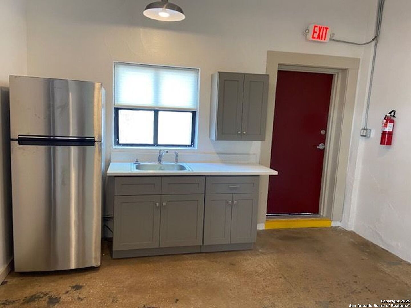 154 Fredericksburg San Antonio TX 78201