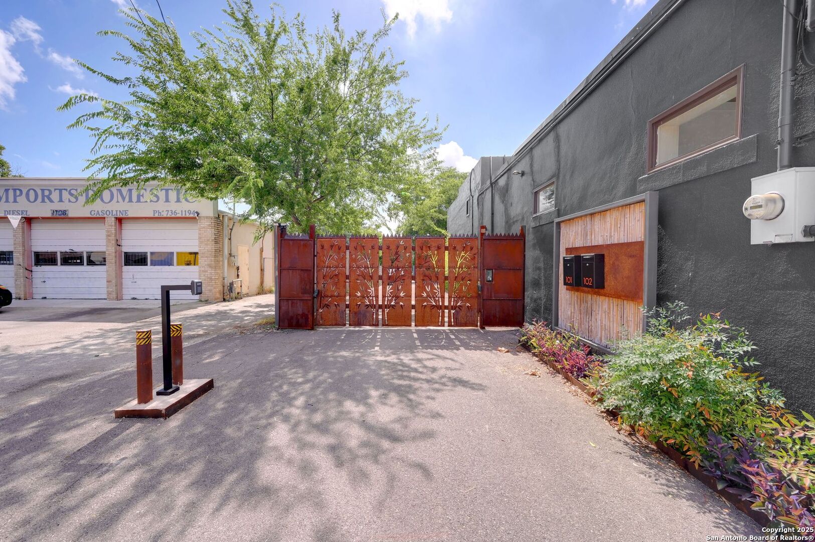 154 Fredericksburg San Antonio TX 78201