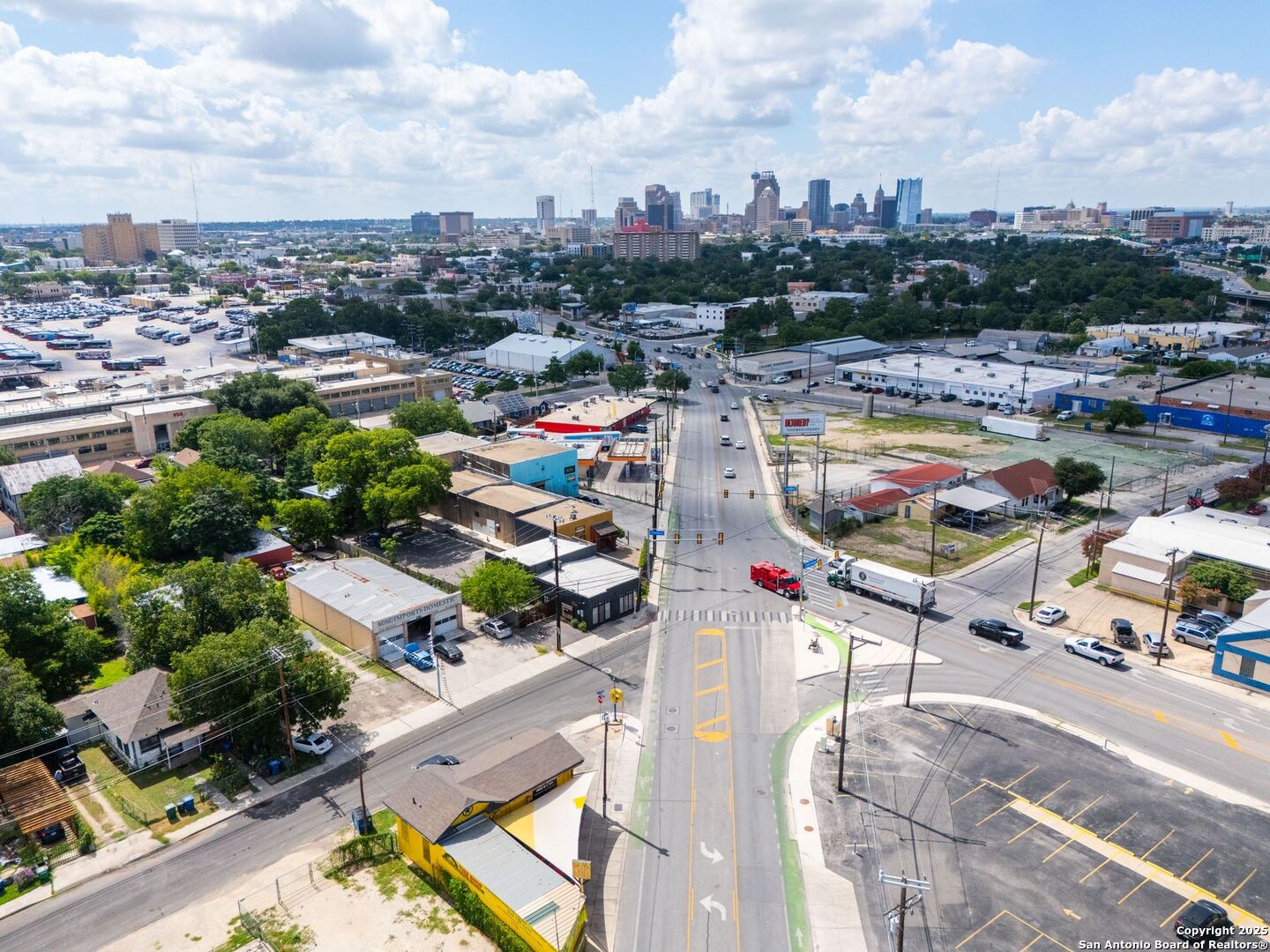 154 Fredericksburg San Antonio TX 78201