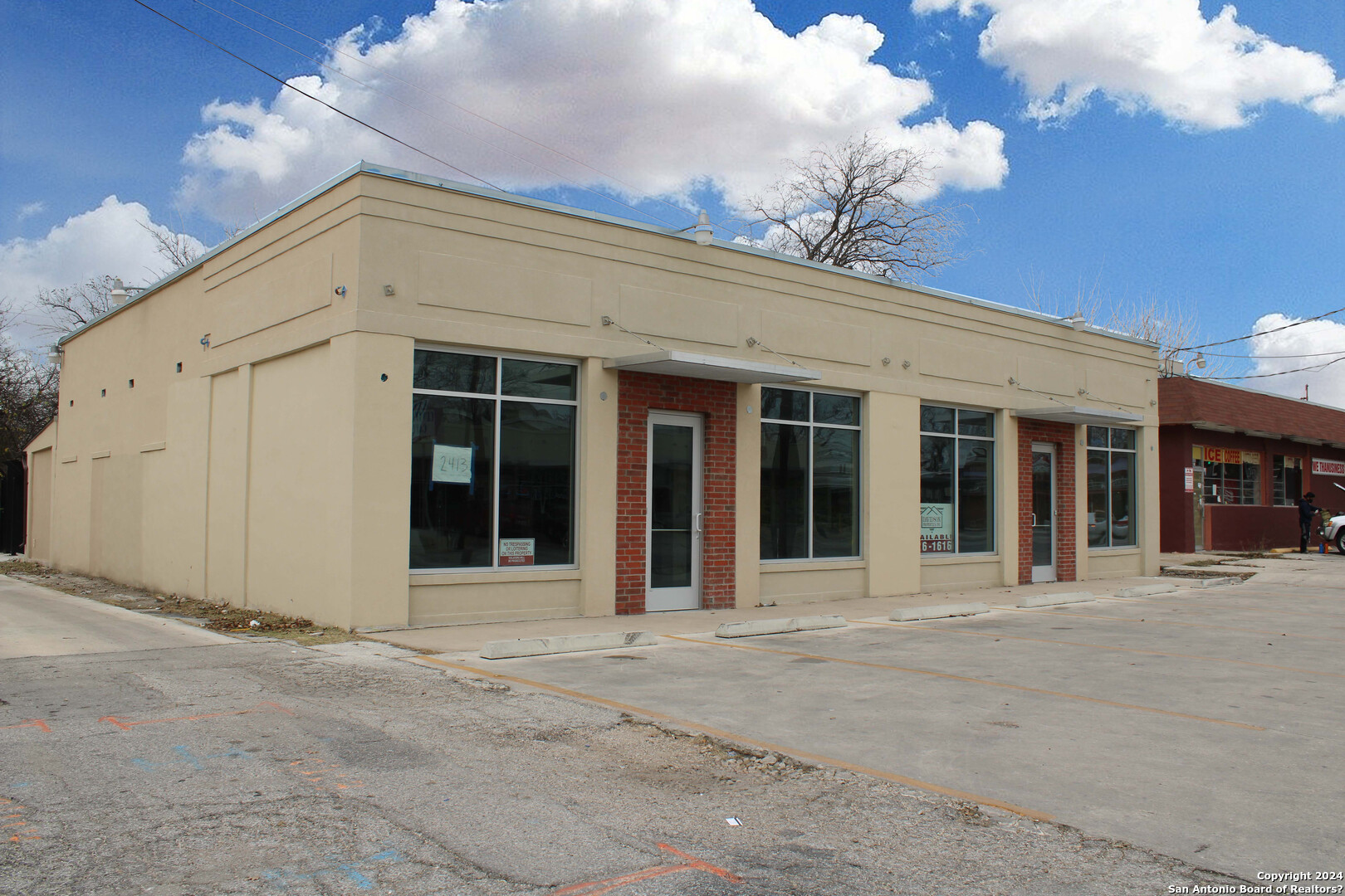 2426 N Zarzamora Street San Antonio TX 78201