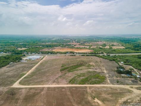 17950 S Us Highway 281 San Antonio TX 78221