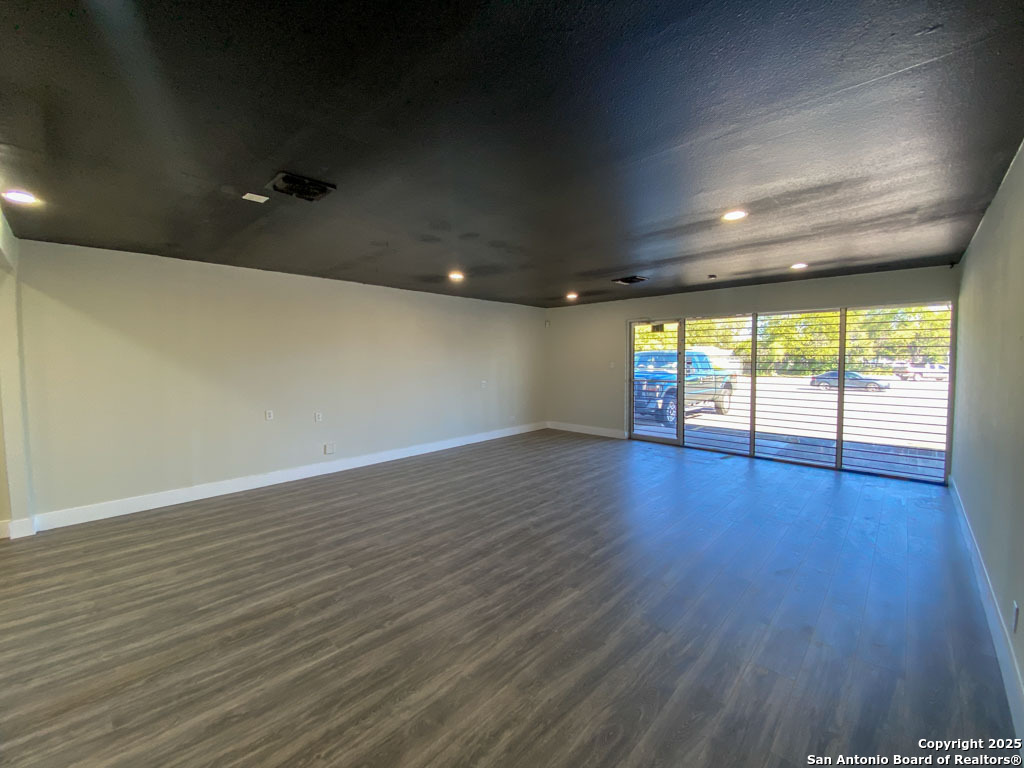 133 Bandera Road San Antonio TX 78228